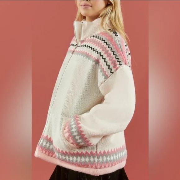 NWT Disney Minnie Mouse Zip-Up Sweater